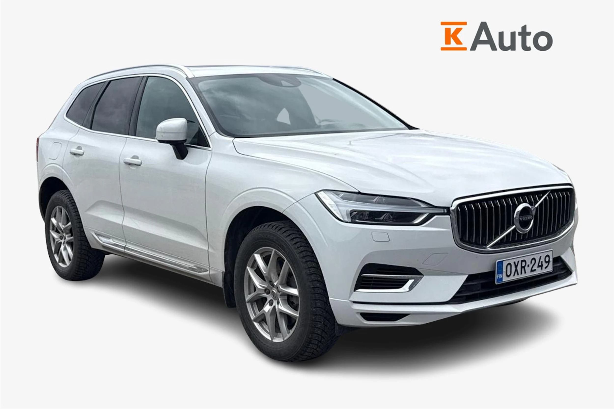valkoinen Volvo XC60 2019 kuva 1.