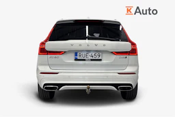 valkoinen Volvo XC60 2019 kuva 4.