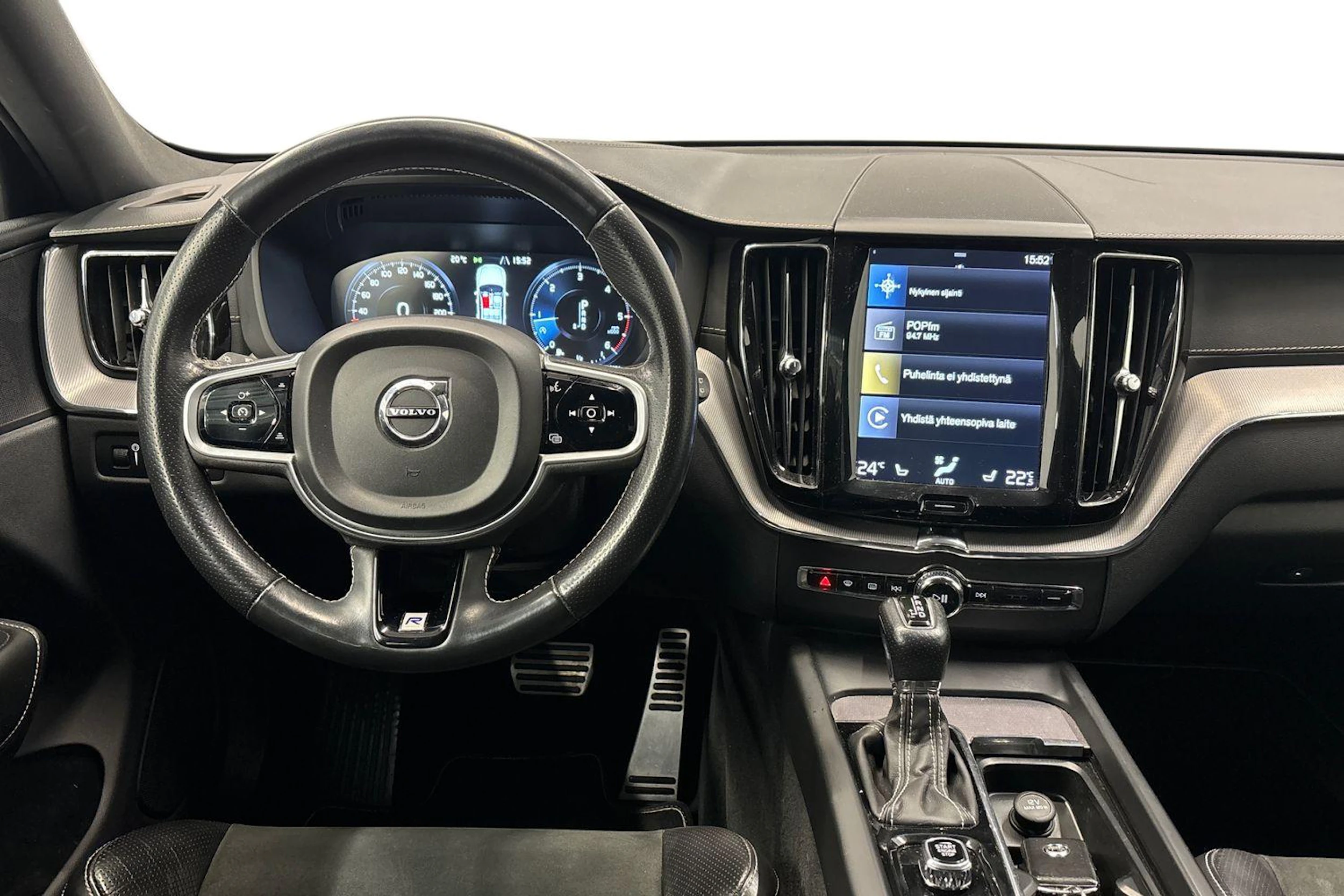 valkoinen Volvo XC60 2019 kuva 9.