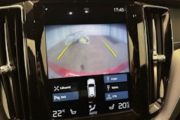 met. punainen Volvo XC60 2019 kuva 25.