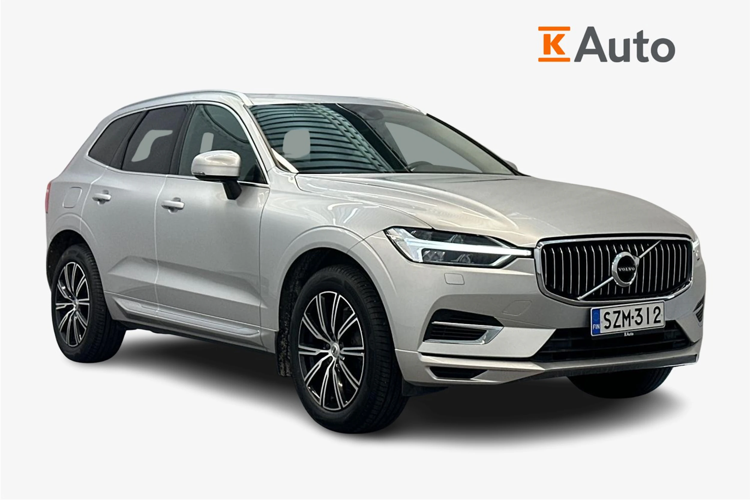 Harmaa Volvo XC60 2019 kuva 1.