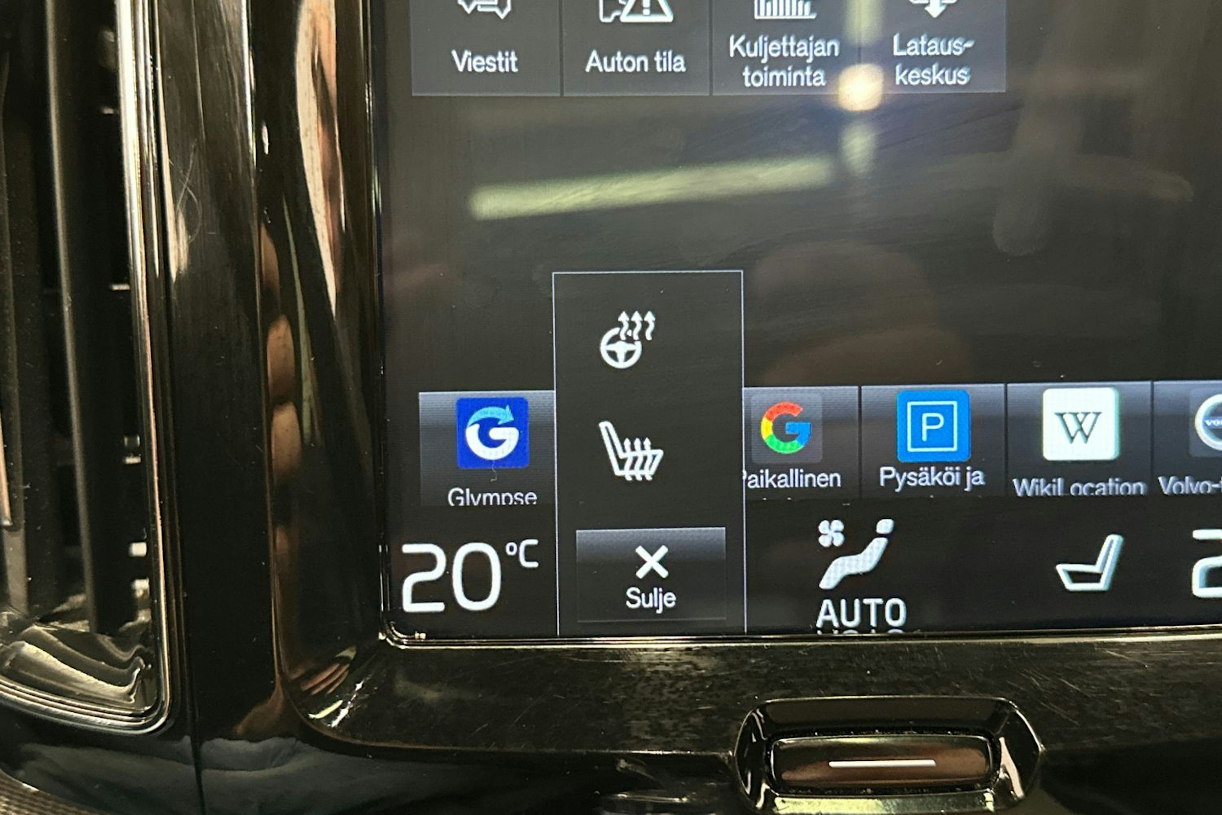 met. harmaa Volvo XC60 2019 kuva 30.