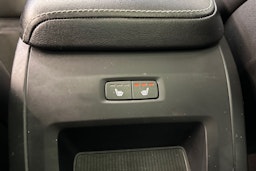 met. harmaa Volvo XC60 2019 kuva 33.