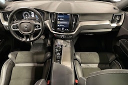 Musta Volvo XC60 2019 kuva 7.
