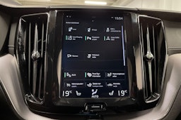 Musta Volvo XC60 2019 kuva 14.