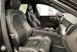 Musta Volvo XC60 2019 kuva 28.