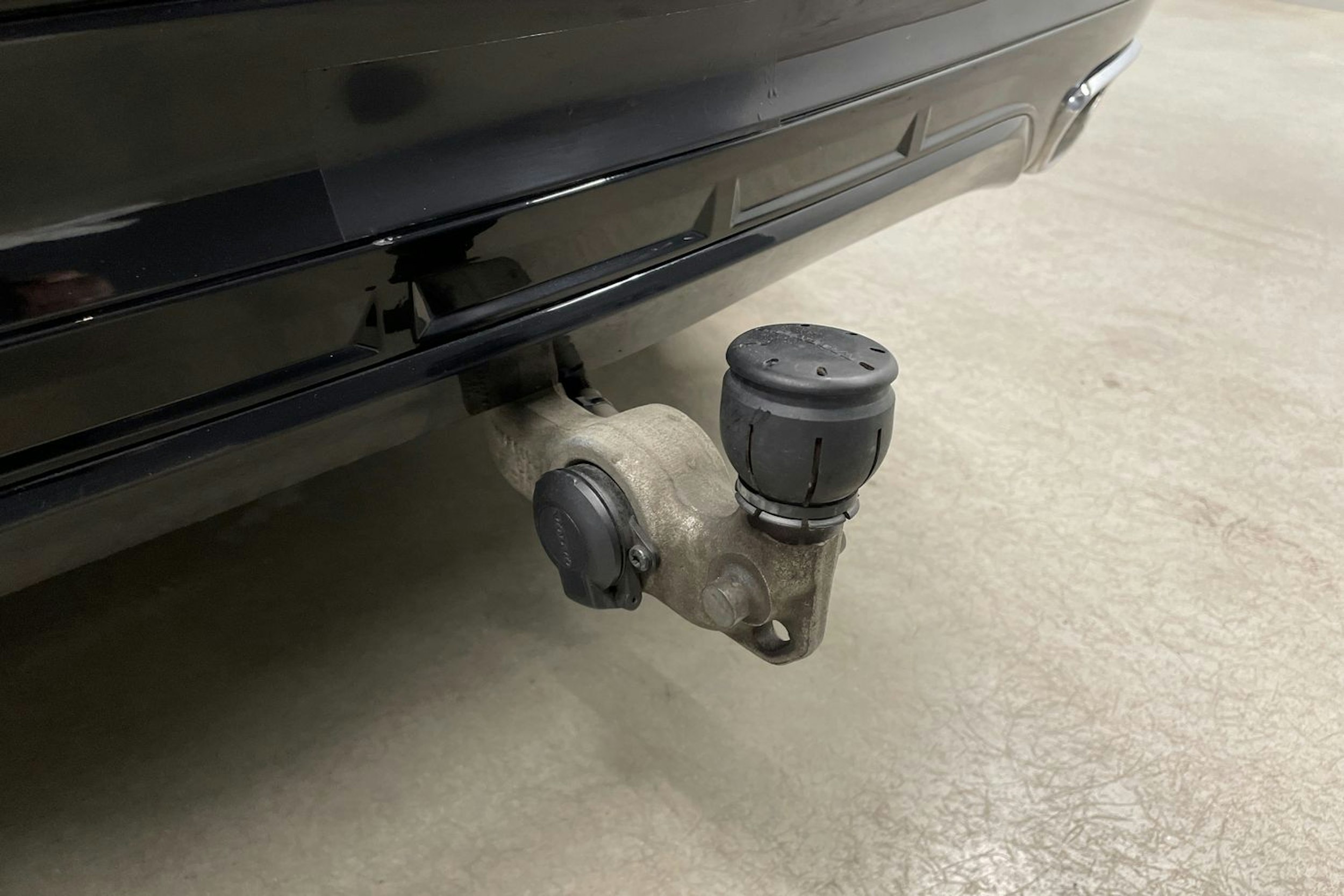 Musta Volvo XC60 2019 kuva 32.