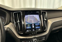 sininen Volvo XC60 2020 kuva 22.