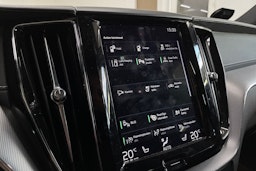 Sininen Volvo XC60 2020 kuva 18.