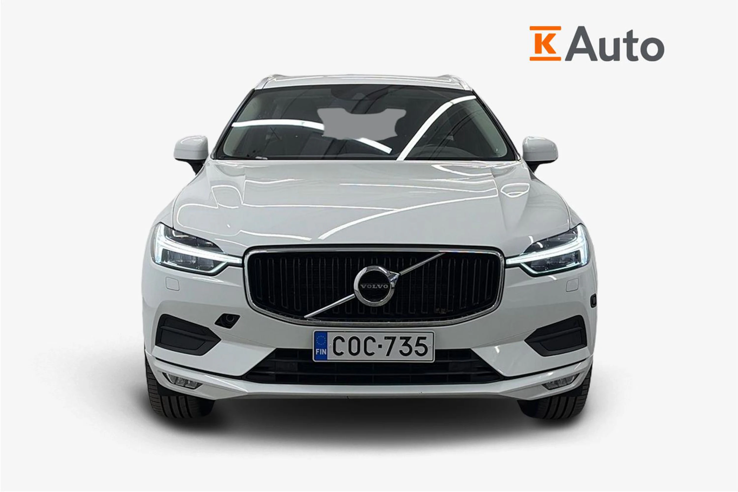 Valkoinen Volvo XC60 2020 kuva 5.