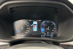 sininen Volvo XC60 2020 kuva 23.