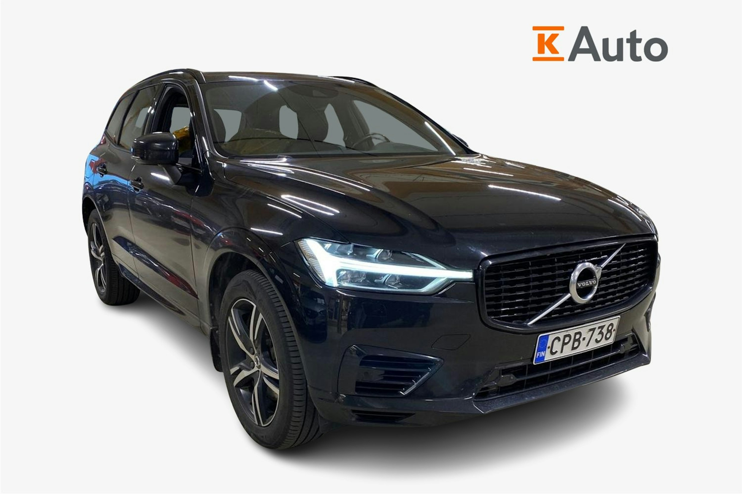 musta Volvo XC60 2020 kuva 1.