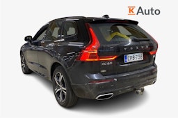 musta Volvo XC60 2020 kuva 2.