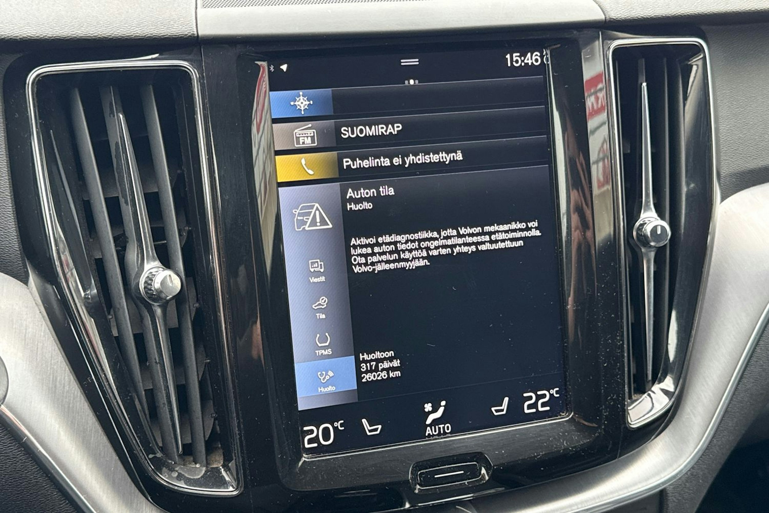 musta Volvo XC60 2020 kuva 26.