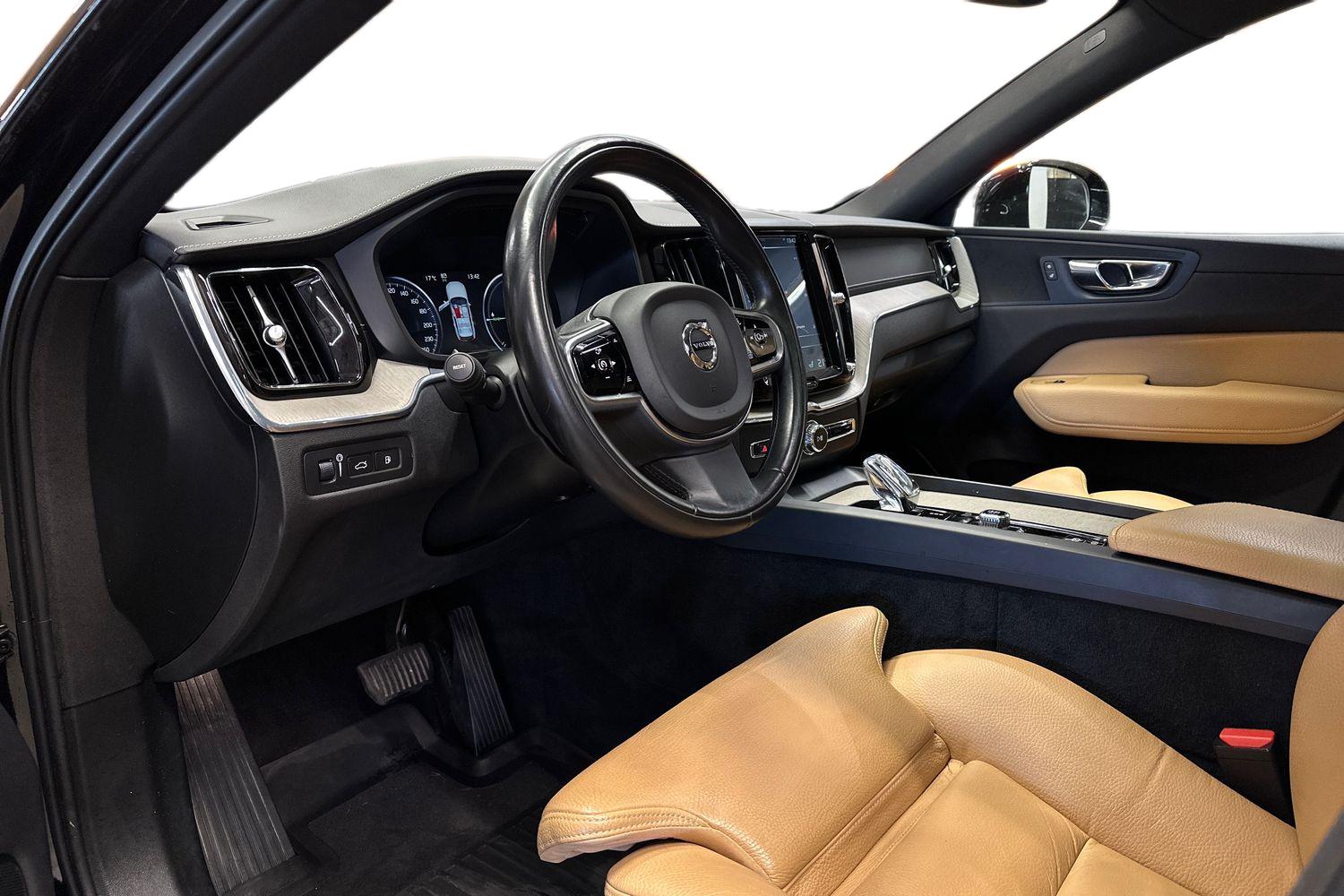 Volvo XC60 T8 TwE AWD Inscription aut 2020, photo 6/29
