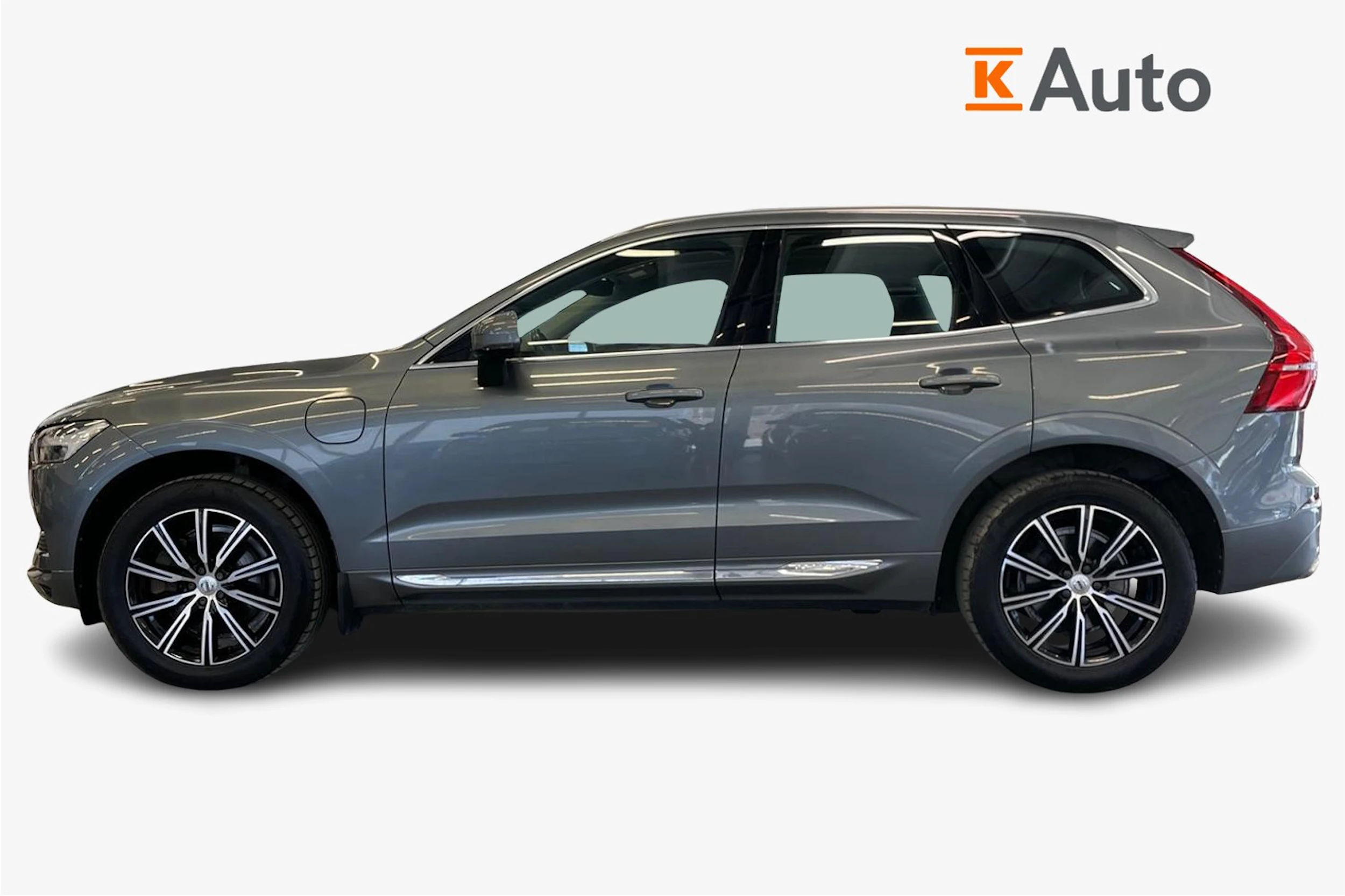 Harmaa Volvo XC60 2020 kuva 5.
