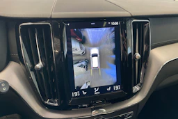 Harmaa Volvo XC60 2020 kuva 20.
