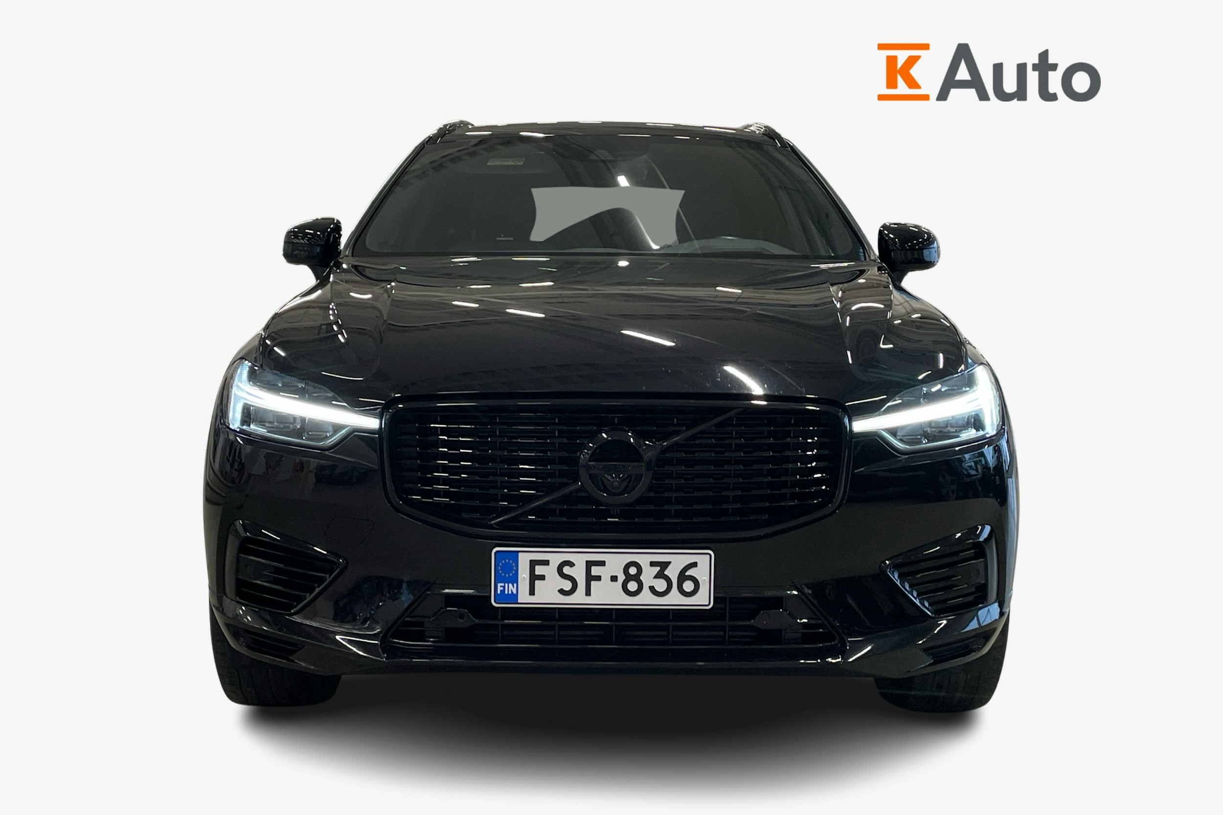 musta Volvo XC60 2021 kuva 4.