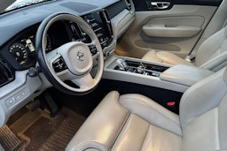 ruskea (beige) Volvo XC60 2020 kuva 3.