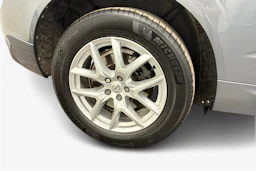 Harmaa Volvo XC60 2020 kuva 9.