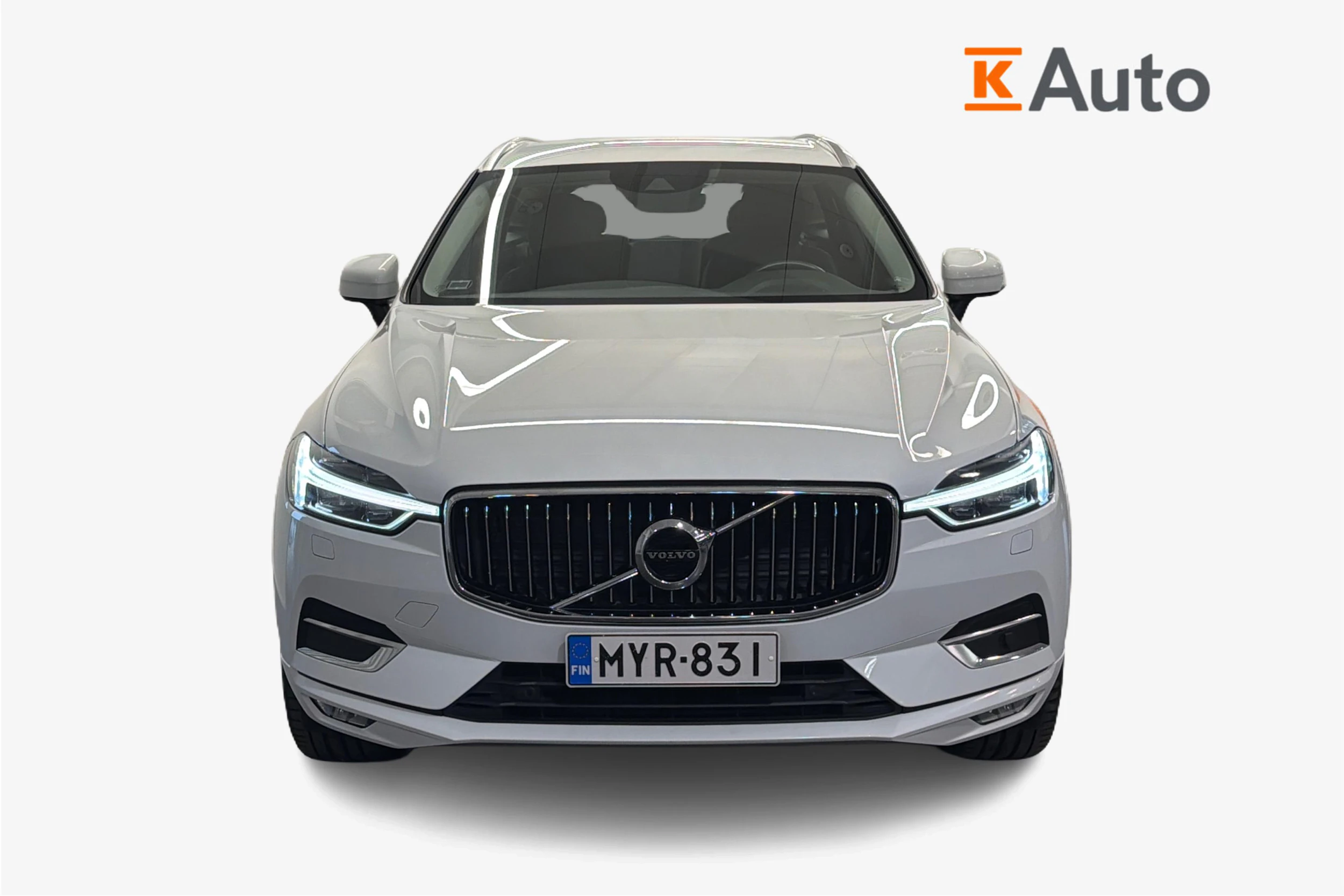 valkoinen Volvo XC60 2020 kuva 4.
