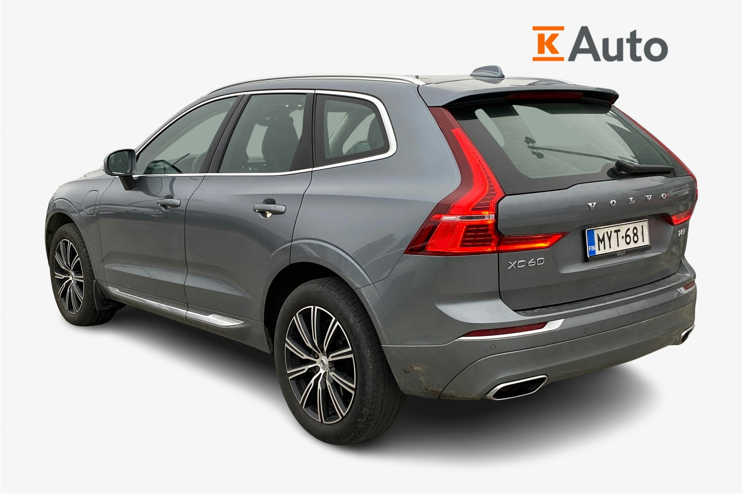 harmaa Volvo XC60 2020 kuva 2.