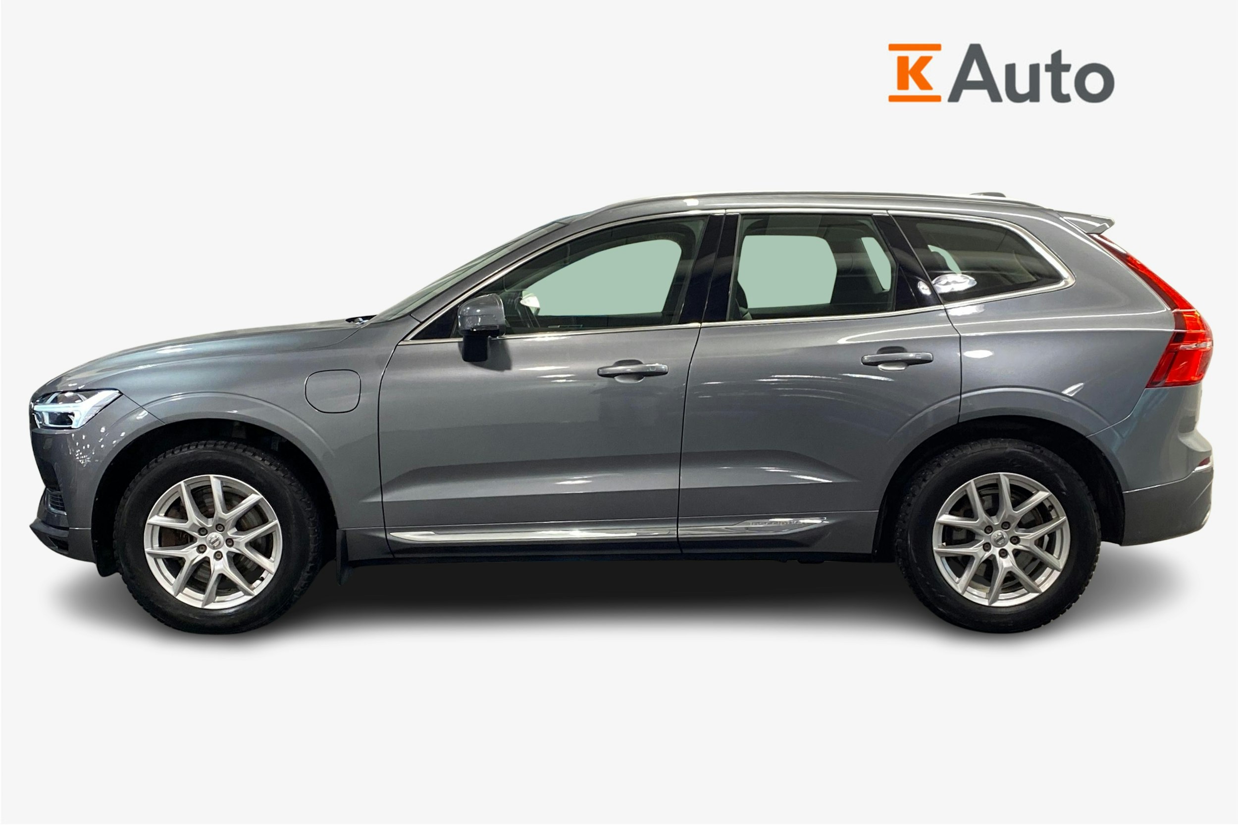 harmaa Volvo XC60 2020 kuva 6.