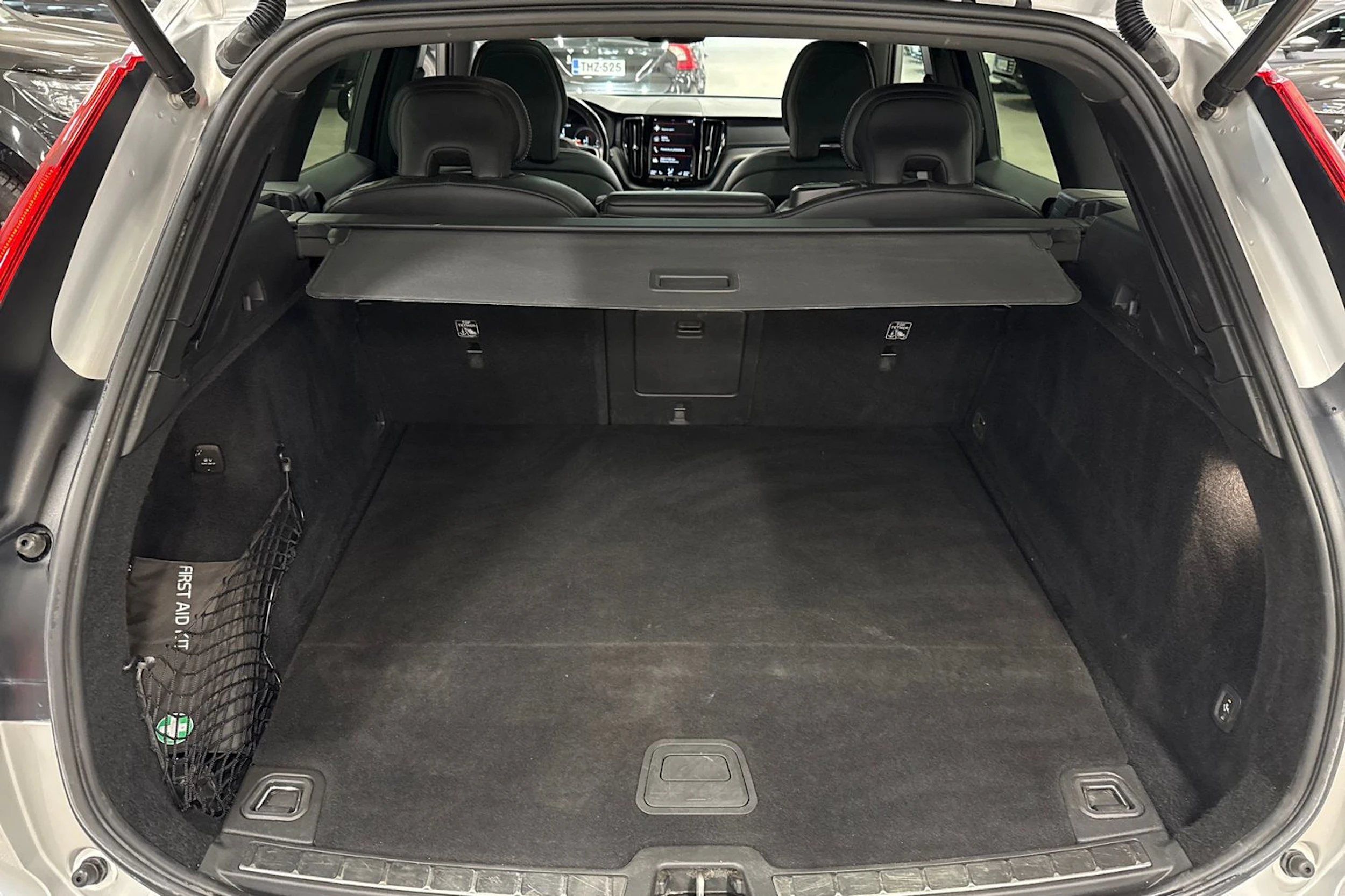 hopea Volvo XC60 2020 kuva 12.