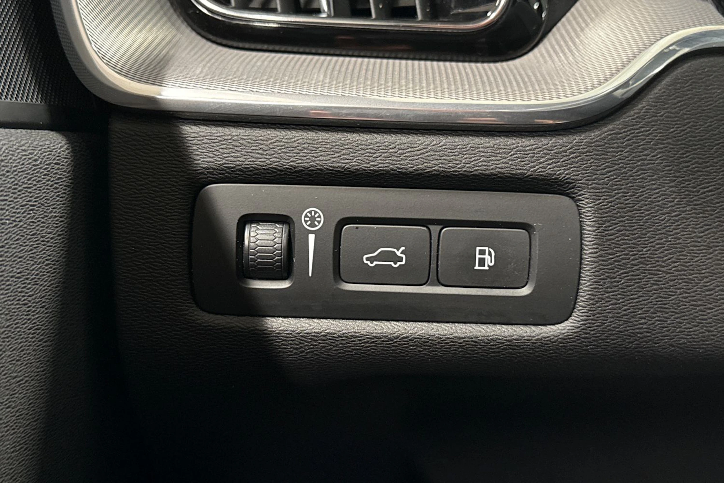 hopea Volvo XC60 2020 kuva 17.