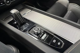 hopea Volvo XC60 2020 kuva 19.
