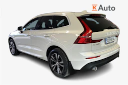 valkoinen Volvo XC60 2020 kuva 5.