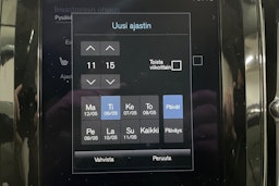 musta Volvo XC60 2021 kuva 19.