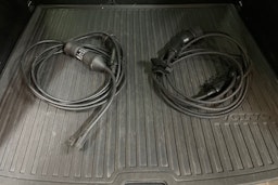 musta Volvo XC60 2021 kuva 39.