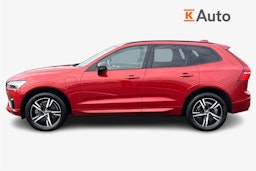 punainen Volvo XC60 2021 kuva 5.