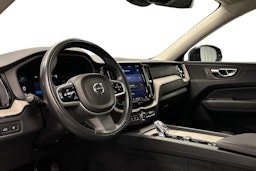 musta Volvo XC60 2021 kuva 7.