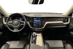 musta Volvo XC60 2021 kuva 9.