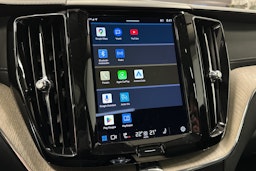 musta Volvo XC60 2021 kuva 25.