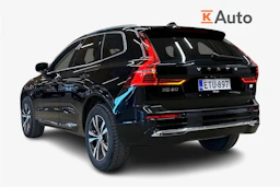 musta Volvo XC60 2022 kuva 2.