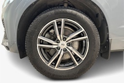 harmaa Volvo XC60 2022 kuva 11.