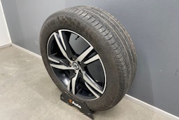 harmaa Volvo XC60 2021 kuva 14.