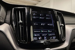 harmaa Volvo XC60 2021 kuva 20.