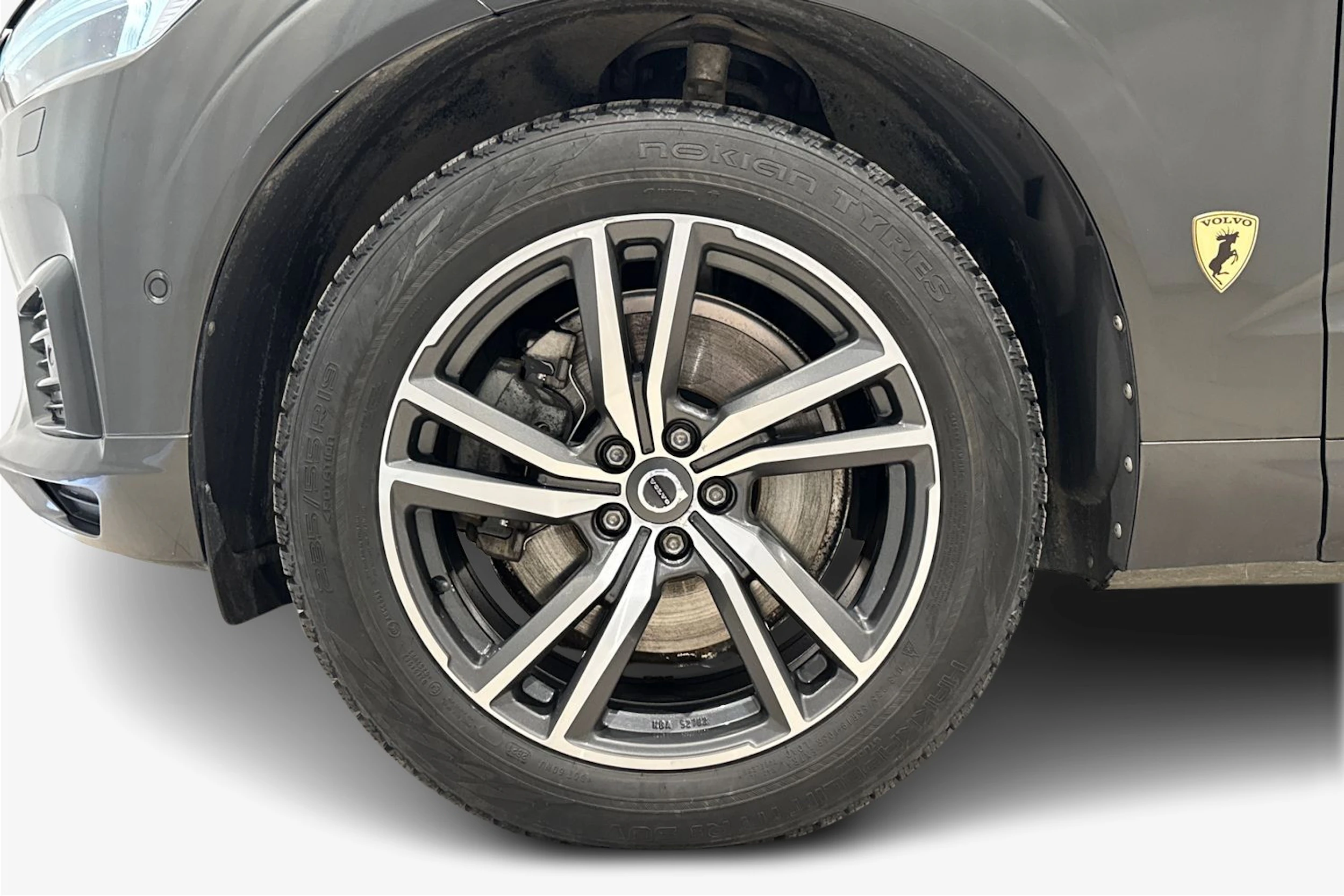 harmaa Volvo XC60 2021 kuva 12.