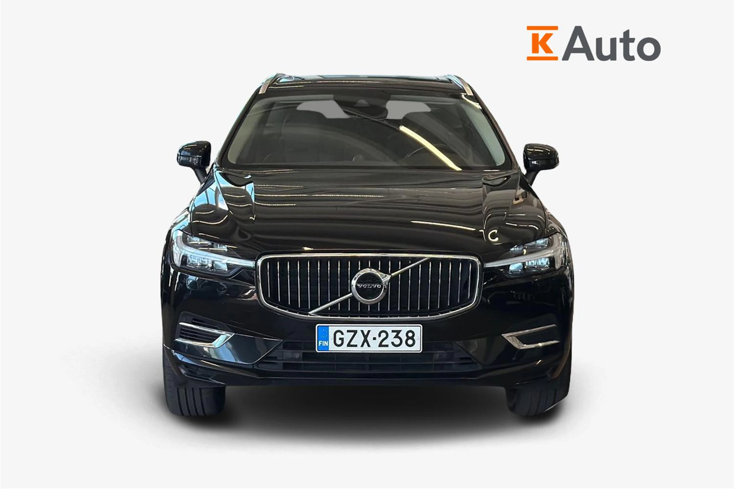 Musta Volvo XC60 2021 kuva 5.