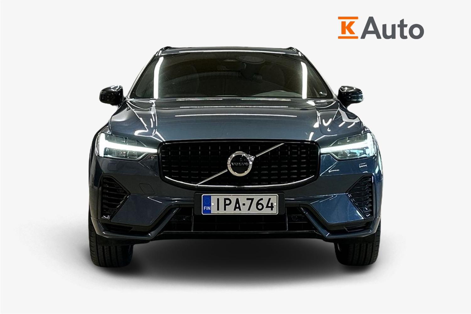 Volvo XC60 2022, photo 4/27