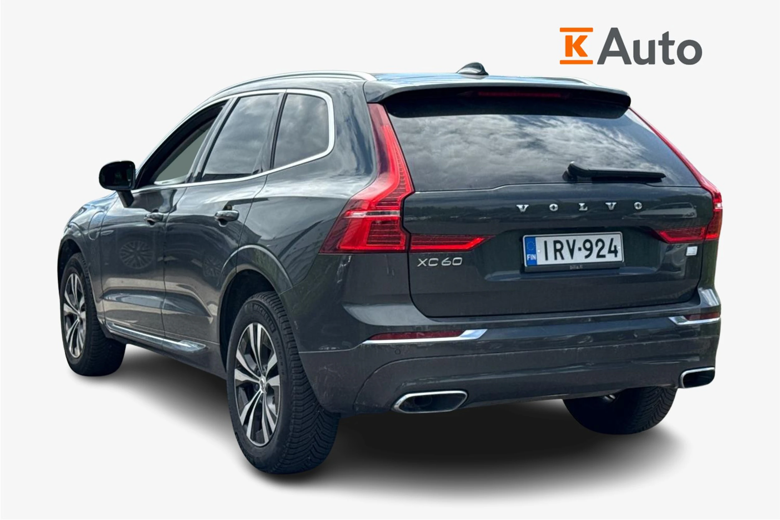 Harmaa Volvo XC60 2021 kuva 2.