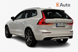 valkoinen Volvo XC60 2021 kuva 2.