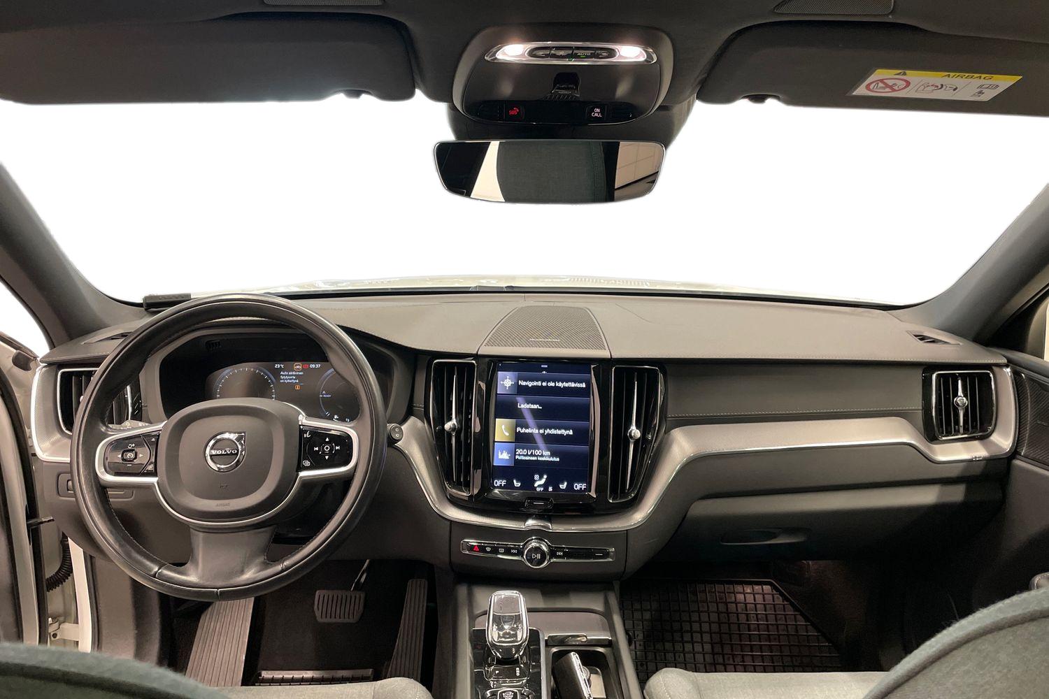 Volvo XC60 2021, kuva 7/28