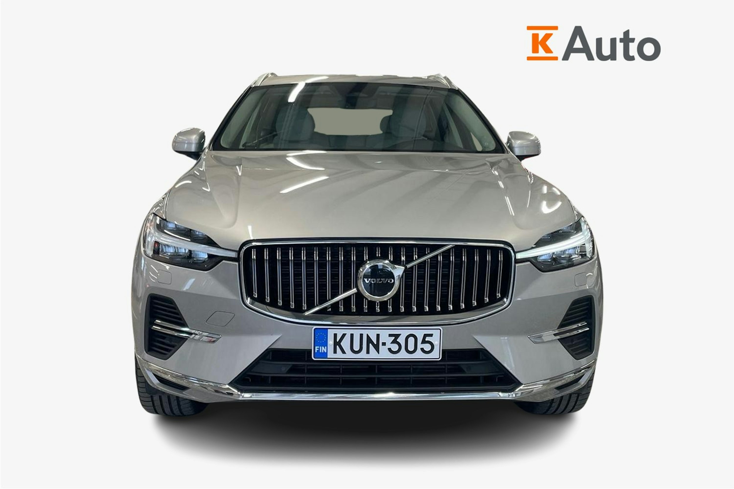 harmaa Volvo XC60 2021 kuva 5.