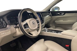 harmaa Volvo XC60 2021 kuva 7.