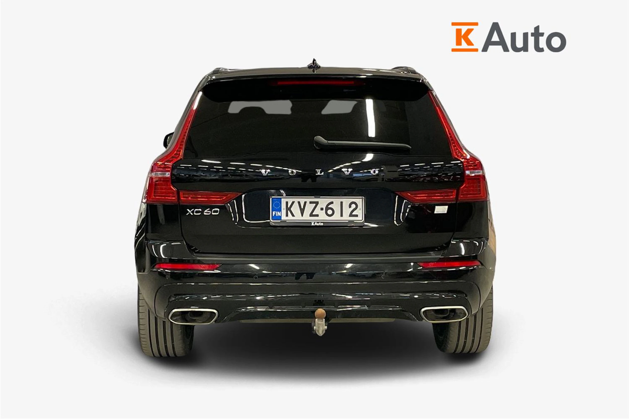 Musta Volvo XC60 2021 kuva 3.